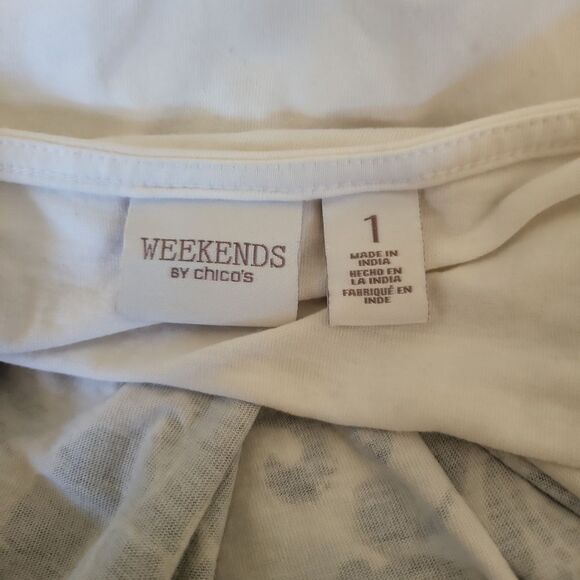 Chico's pullover white tee with blue and yellow print - Picture 6 of 7